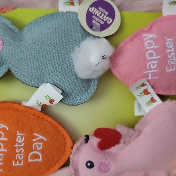 New Listing!! Brand New FOFOS HOLIDAY INSPIRED CATNIP CAT TOYS-4CT. - Picture 3 of 3